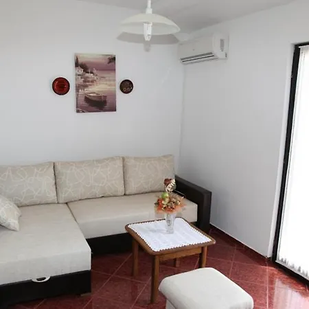 Apartmani Nada